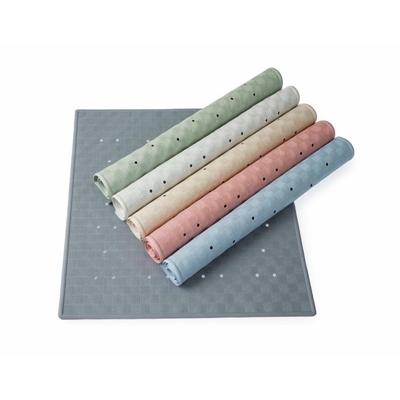 BLUE-CANYON-RUBBER-SHOWER-MAT-GREY_BLUE_CANYON_RUBBER_SHOWER_MAT_GREY_.jpeg