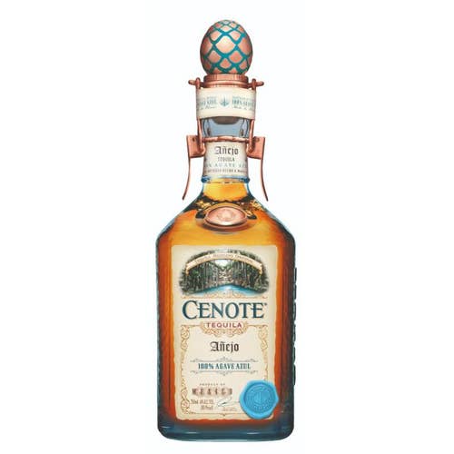 Cenote_Anejo_Tequila_70cl_Single.jpeg
