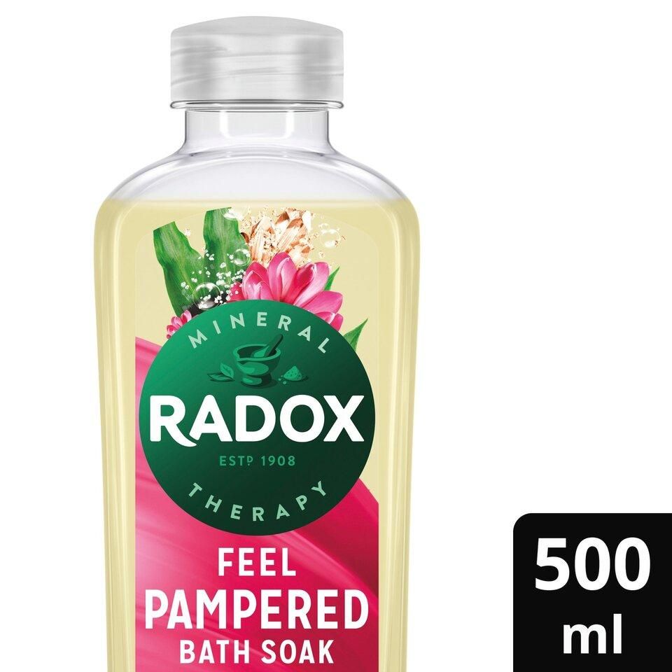 Radox_Feel_Pampered_Bath_Soak_Bubble_Bath_500ml_500_℮.jpeg