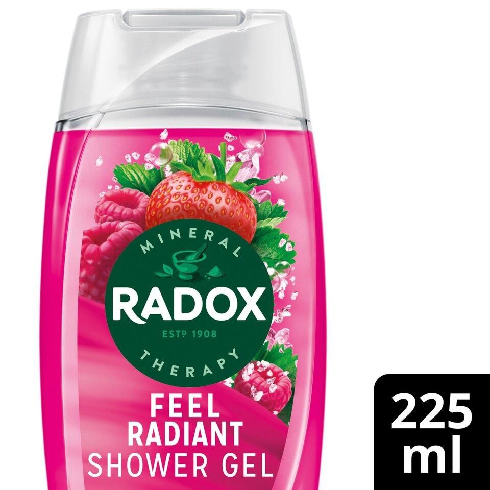 Radox_Strawberry_Feel_Radiant_Shower_Gel_225ml_225_℮.jpeg