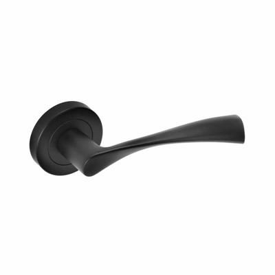 SMITHS-LUNAR-LEVER-ON-ROSE-BK_SMITHS_LUNAR_LEVER_ON_ROSE_BK_.jpeg