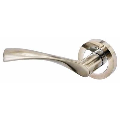 SMITHS-LUNAR-LEVER-ON-ROSE-SNCP-DOOR-HANDLE_SMITHS_LUNAR_LEVER_ON_ROSE_SNCP_DOOR_HANDLE_.jpeg