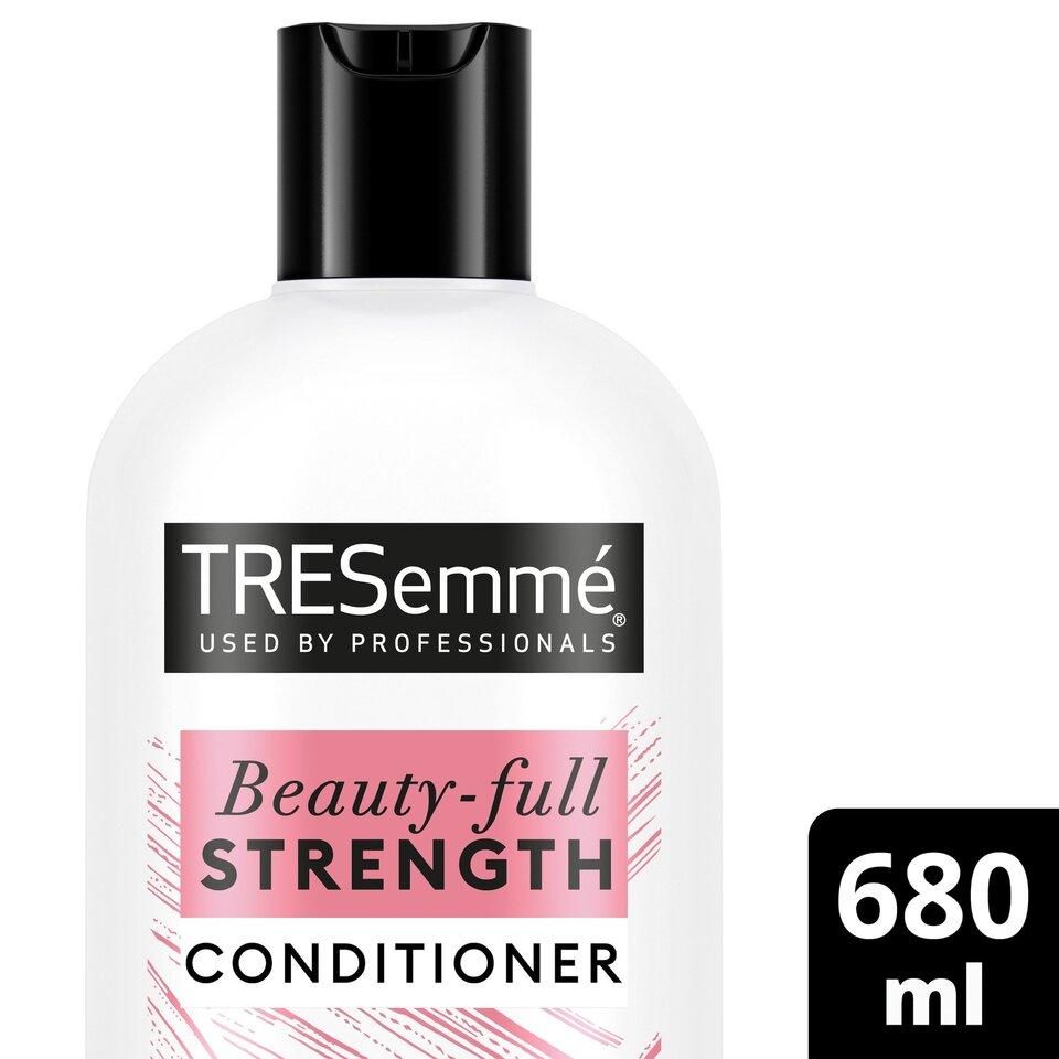 Tresemme_Beauty-Full_Strength_Conditioner_680Ml_680_℮.jpeg