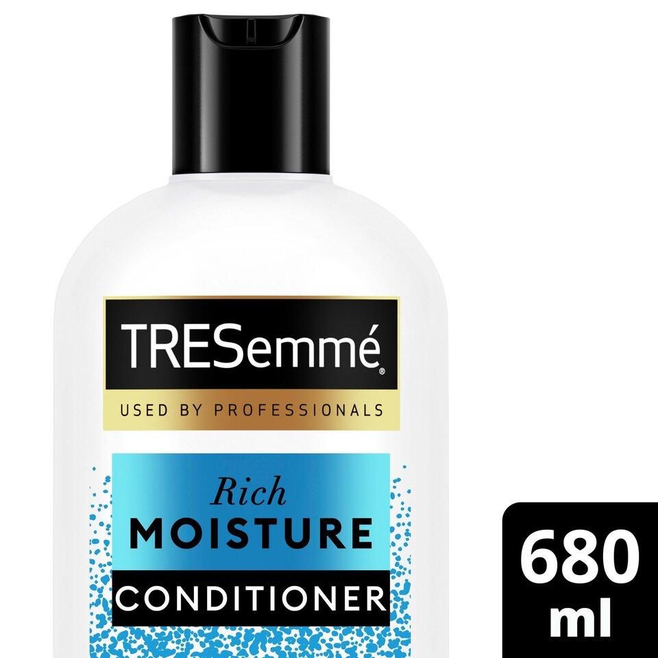 Tresemme_Rich_Moisture_Conditioner_680Ml_680_℮.jpeg