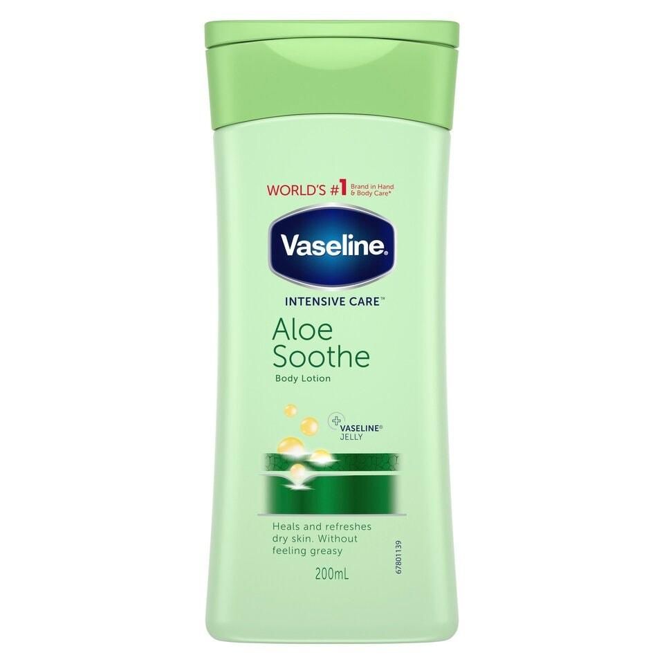 Vaseline_Intensive_Care_Aloe_Lotion200ml_200_℮.jpeg