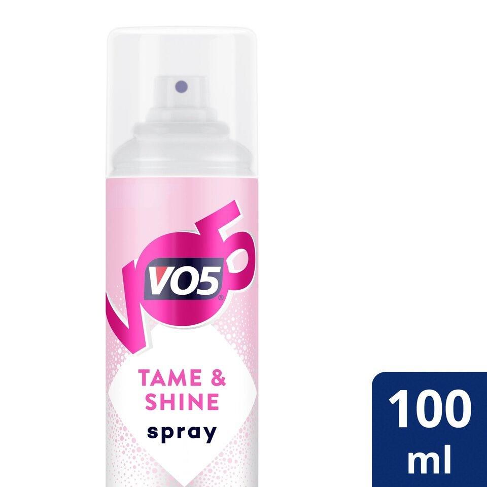 Vo5_Smoothly_Does_It_Tame_&_Shine_Spray_100Ml_100_℮.jpeg